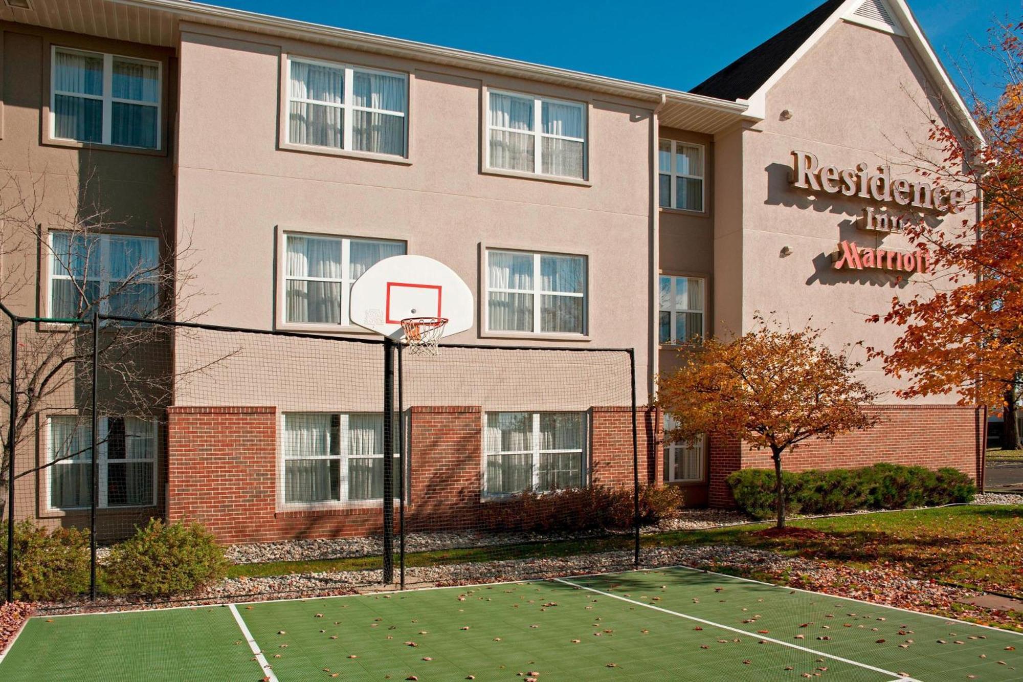 Residence Inn Lansing West Delta Center Township Exterior foto